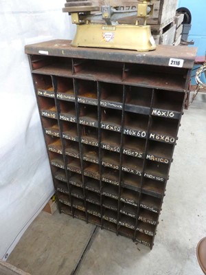 Lot Industrial 54 section rack
