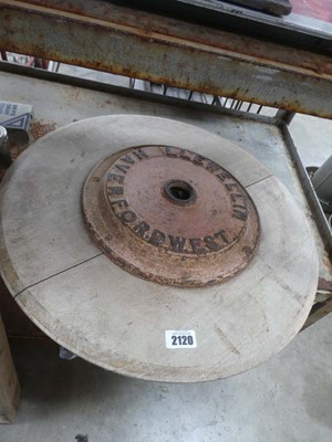 Lot Circular industrial lid inscribed, 'Llewellin...