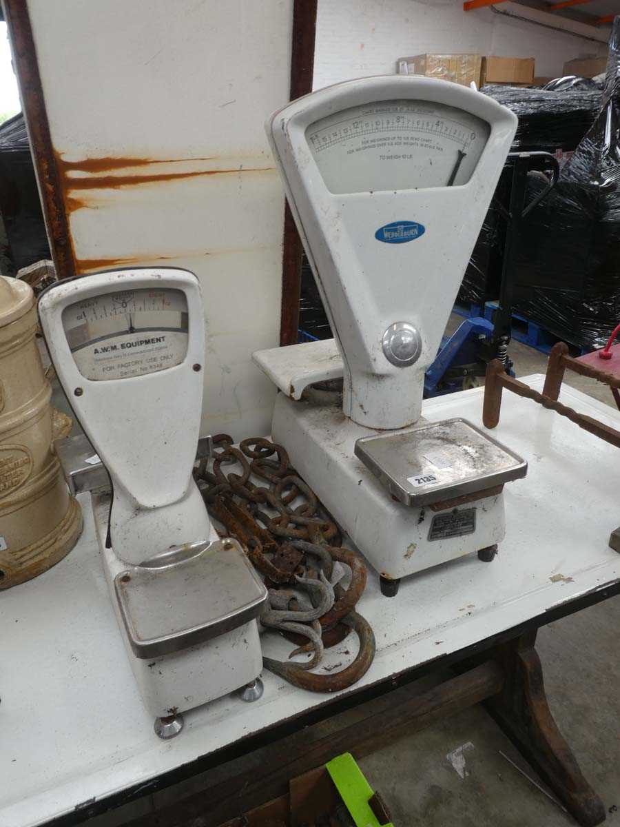 Lot 2 vintage weighing scales, 1 by Wedderburn,...