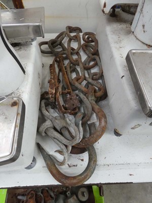 Lot 2 vintage weighing scales, 1 by Wedderburn,...