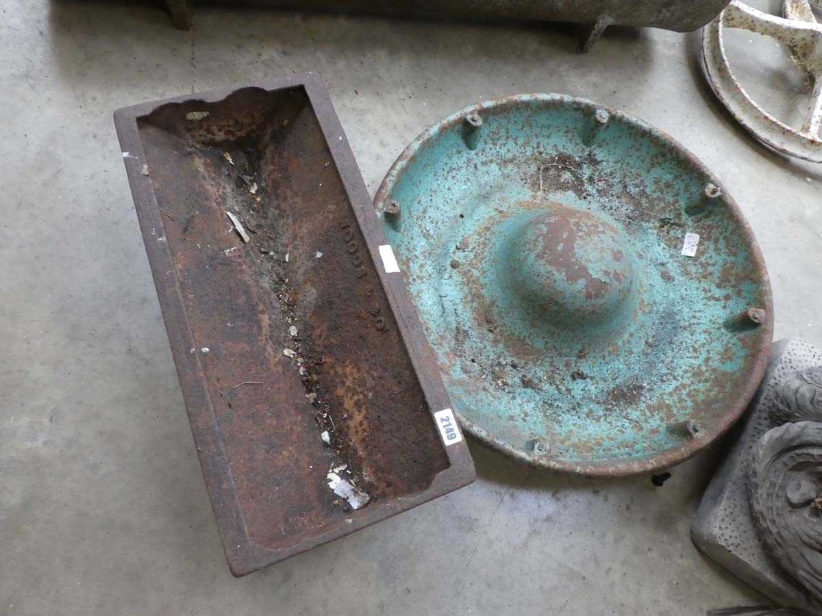 Lot Circular cast iron Mexican hat pig feeder with...