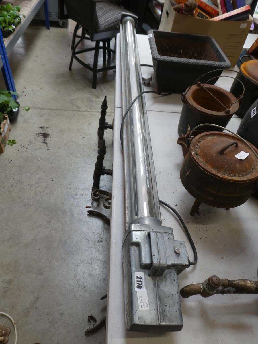 Lot Thorlux industrial lamp