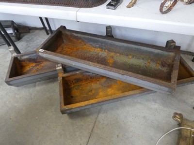Lot 3 galvanised wall mounted feeders