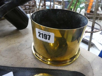 Lot Brass shell (4.5 HOWr dated 1917)