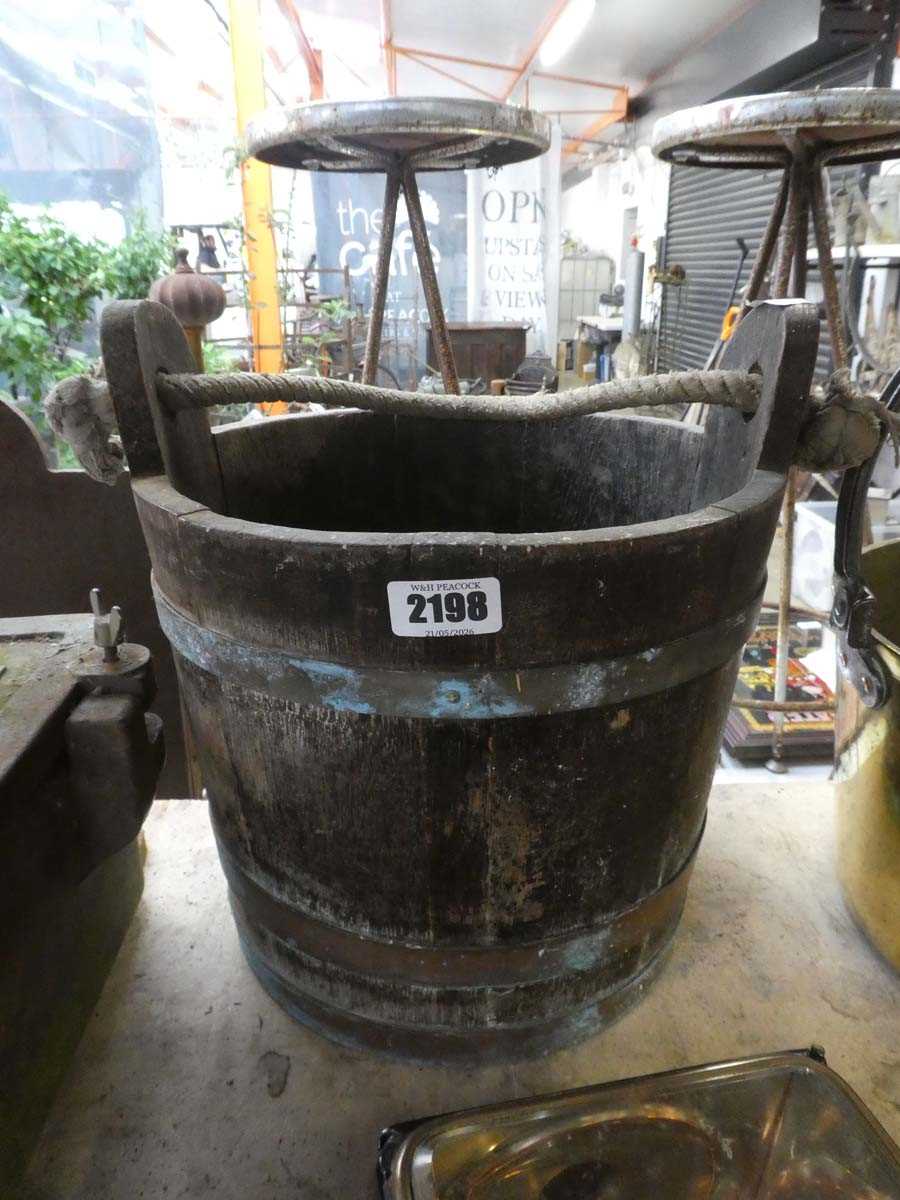 Lot Wooden pale