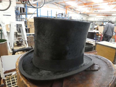 Lot Grand Prix Turin 1911 top hat by W. W. Seward,...