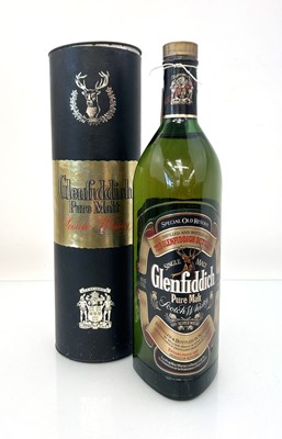 Lot 86 - A bottle of Glenfiddich Special Old Reserve...