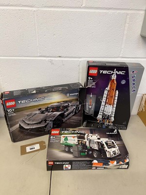 Lot 1803 - Bag of LEGO to contain LEGO Technics Space...