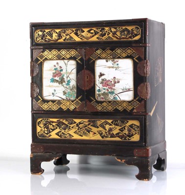 Lot 78 - A late 19th/early 20th century Japanese Export...