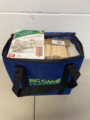 Lot 1819 - Bag containing Big Game Hunters Jumbo Hi-Tower...