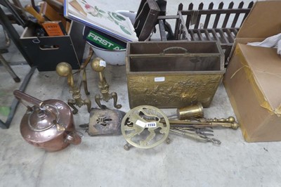 Lot 2233 - Selection of mixed brass and copper items incl....