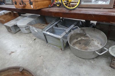 Lot 2242 - Selection of various galvanised items incl....