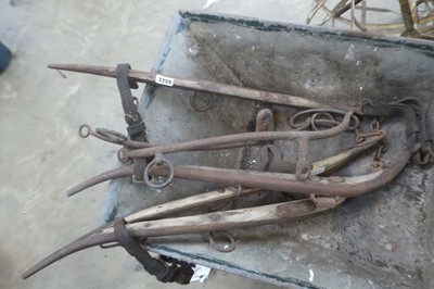 Lot 2259 - Quantity of horse harrows