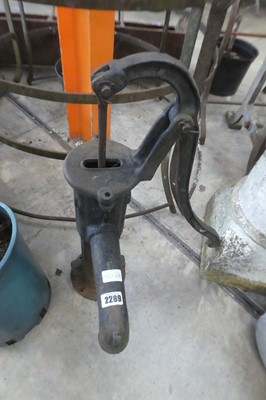 Lot 2289 - Cast iron well pump