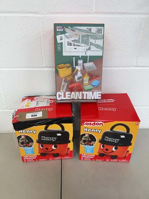 Lot 1840 - Selection of play sets to include 2 Casdon...