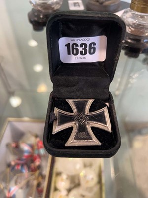 Lot 1636 - Nazi iron cross in black case