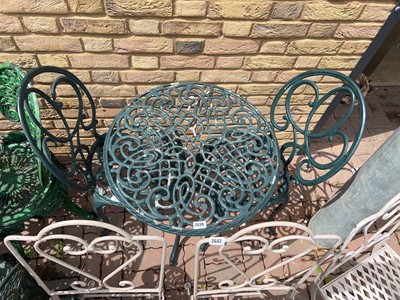 Lot 2639 - Green aluminium 3 piece garden bistro set