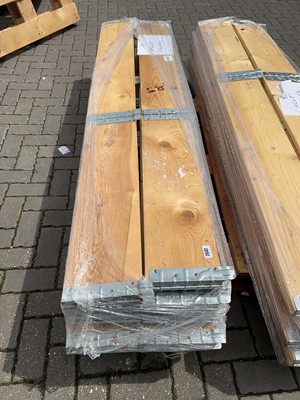 Lot 2647 - 10 wooden pallet collars