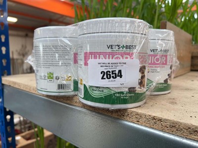 Lot 2654 - 4 tubs of Vets Best soft chews