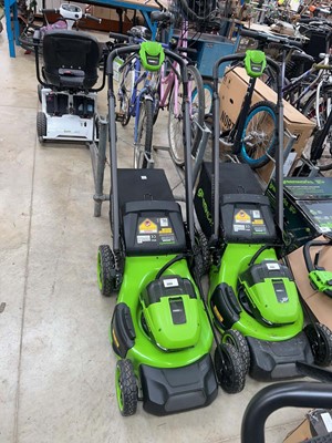 Lot 2684 - Greenworks 48V brushless lawnmower with...