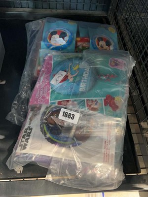 Lot 1683 - 2 packets of Disney balloons