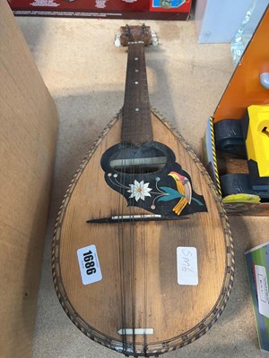 Lot 1686 - Ukulele