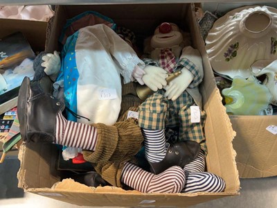 Lot 1691 - Box of dolls and other toys