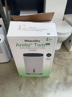 Lot 2866 - Boxed Meaco Arete Two 18L electric...