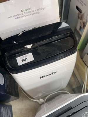 Lot 2871 - Wood's MDK21 20L electric dehumidifier