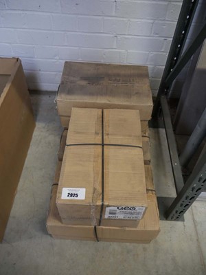 Lot 2925 - 5 boxes containing approx. 500 plain exercise...