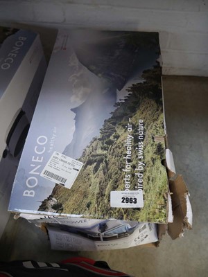 Lot 2963 - Boxed Boneco F120 air shower fan