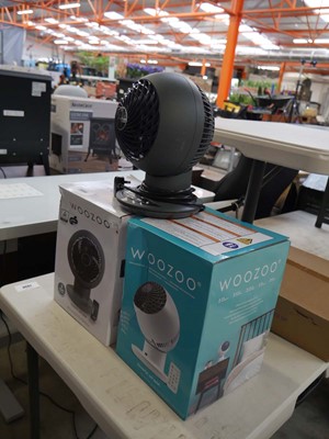 Lot 2966 - 3 Woozoo table top fans (2 boxed, 1 unboxed)
