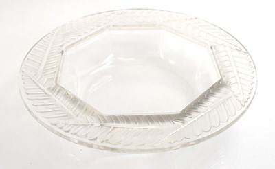 Lot 204 - A Lalique 'Fougeres' bowl, d. 28 cm