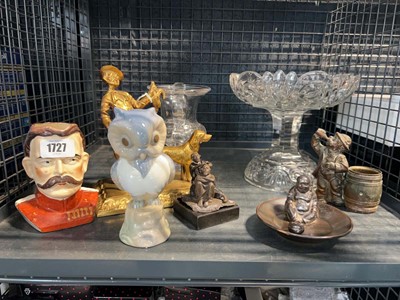 Lot 1727 - Cage containing glassware and ornaments