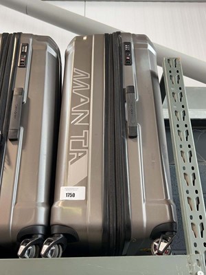 Lot 1750 - Samsonite wheeled luggage case set in grey