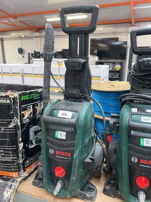 Lot 2820 - Bosch UniversalAquatak 125 electric pressure...