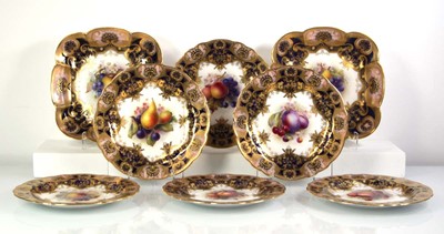 Lot 208 - An early 20th century Royal Worcester part...