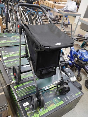 Lot 3009 - 4 wheel shopping trolley
