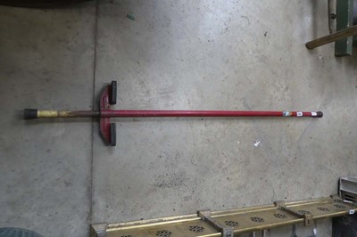 Lot 2302 - Kelo pogo stick