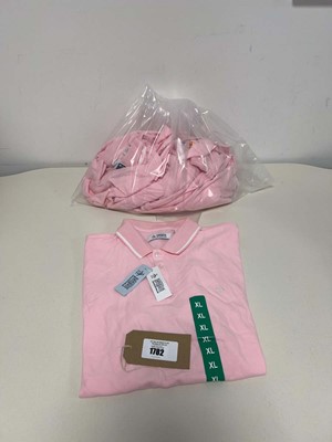 Lot 1782 - x5 men's pink polo shirts by Penguin.