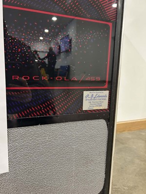 Lot 2073 - Rock-ola 459 juke box with approx. 50 45rpm...