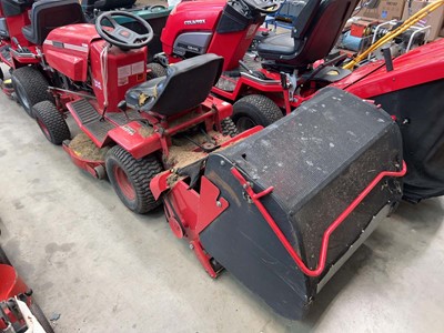 Lot Westwood S1300 petrol ride-on lawnmower plus...