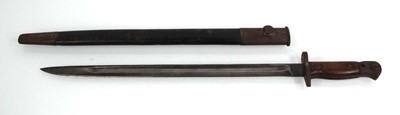 Lot 117 - A British 1907-pattern bayonet with fullered...