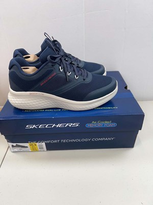 Lot 1846 - Boxed pair of Skechers sketch lite air cooled...