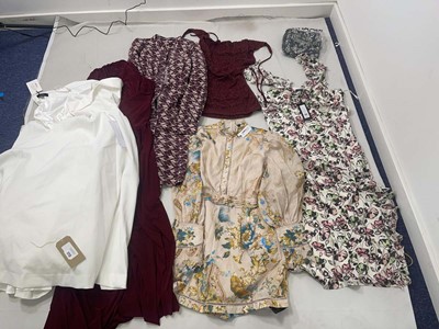 Lot 1713 - Clothing to include Karen Millen, Club London,...