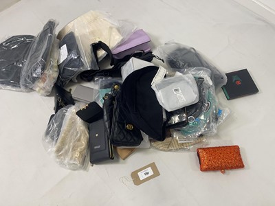 Lot 1741 - Various bags