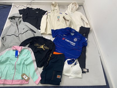 Lot 1749 - Sportswear to include Nike, Berghaus, Adidas, etc