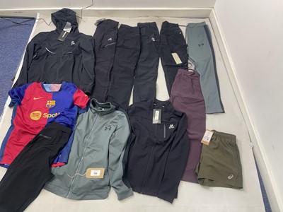Lot 1758 - Sportswear to include Sweaty Betty, Under...