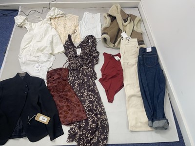 Lot 1759 - Zara & Sister Companies clothing