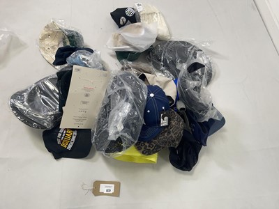 Lot 1777 - Various hats